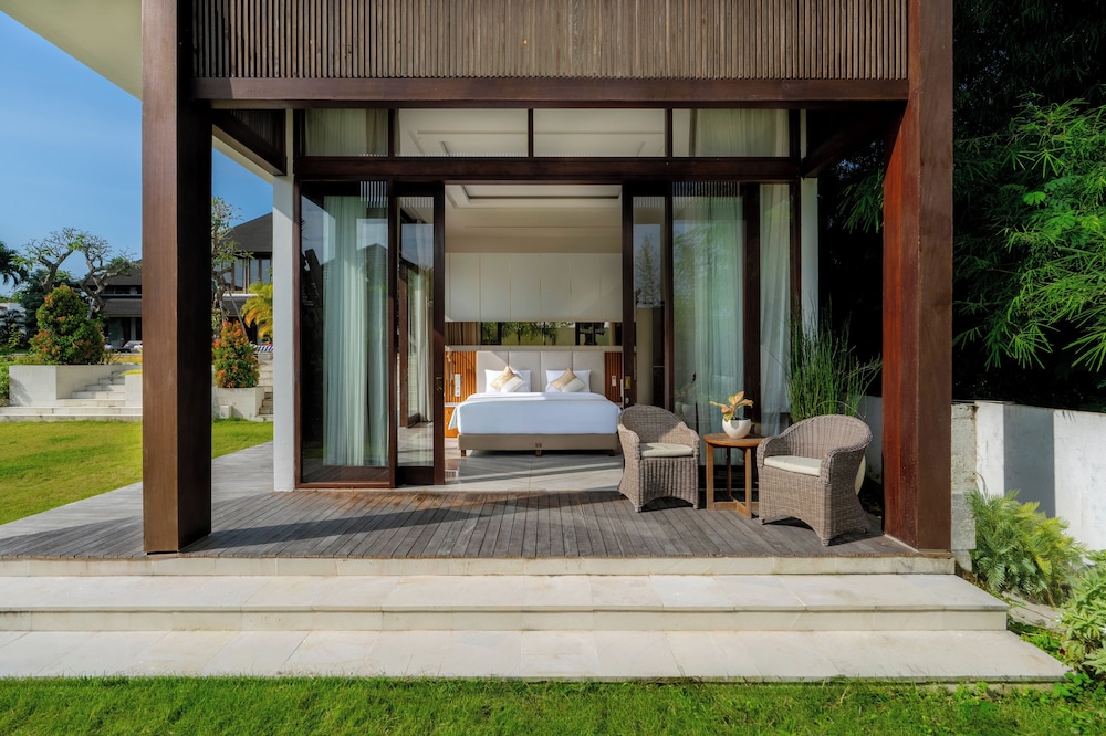Junior Studio Suite, Garden View