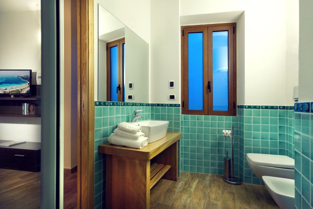 Double Room, Balcony, Sea View photo 3