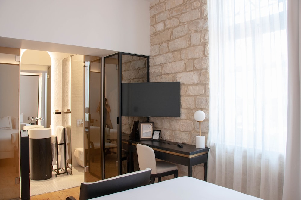 Standard Double or Twin Room photo 2