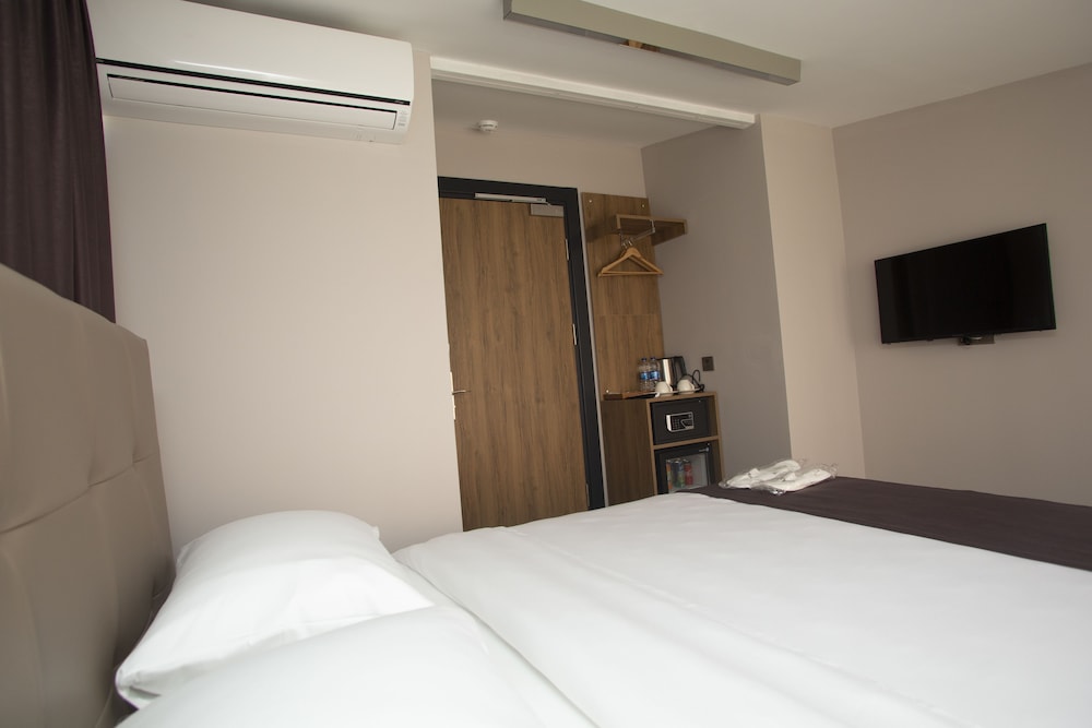 Deluxe Double Room photo 2