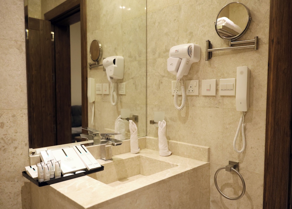 Family Suite, City View