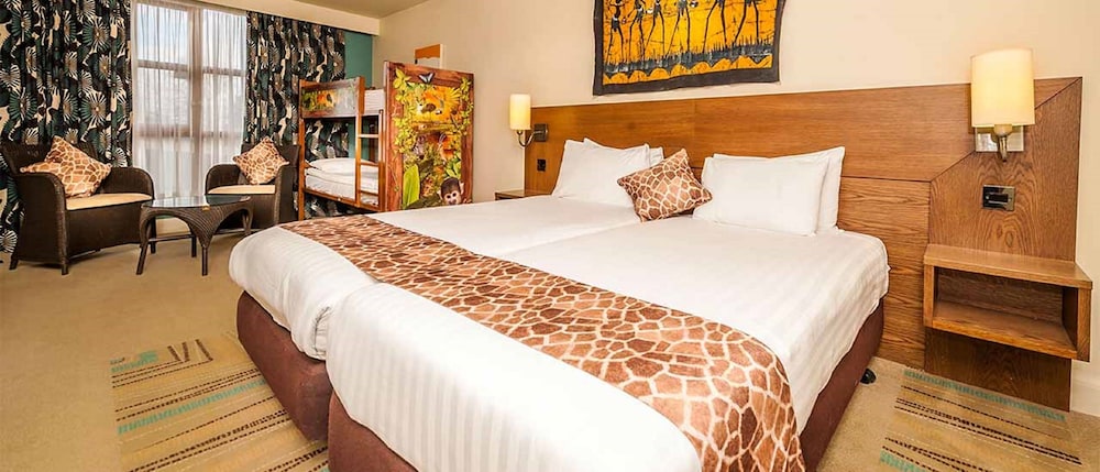 Safari Twin room with bunk beds