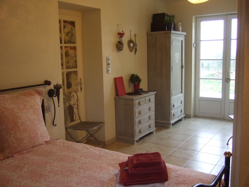 Double Room (Le Poulailler) photo 1
