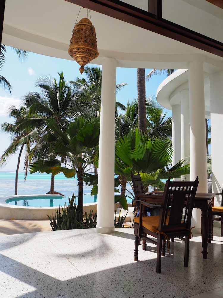 Suite with Sea View ( Villa Kidosho )