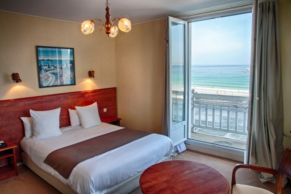 Suite, Sea View photo 1