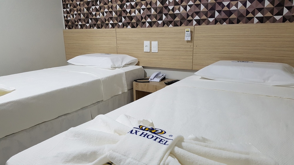 Superior Triple Room, 3 Twin Beds - Photo 11