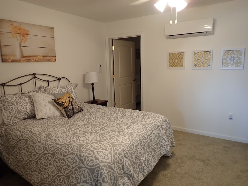 Suite, Ensuite (Room 202 - Vicki's Suite) photo 2