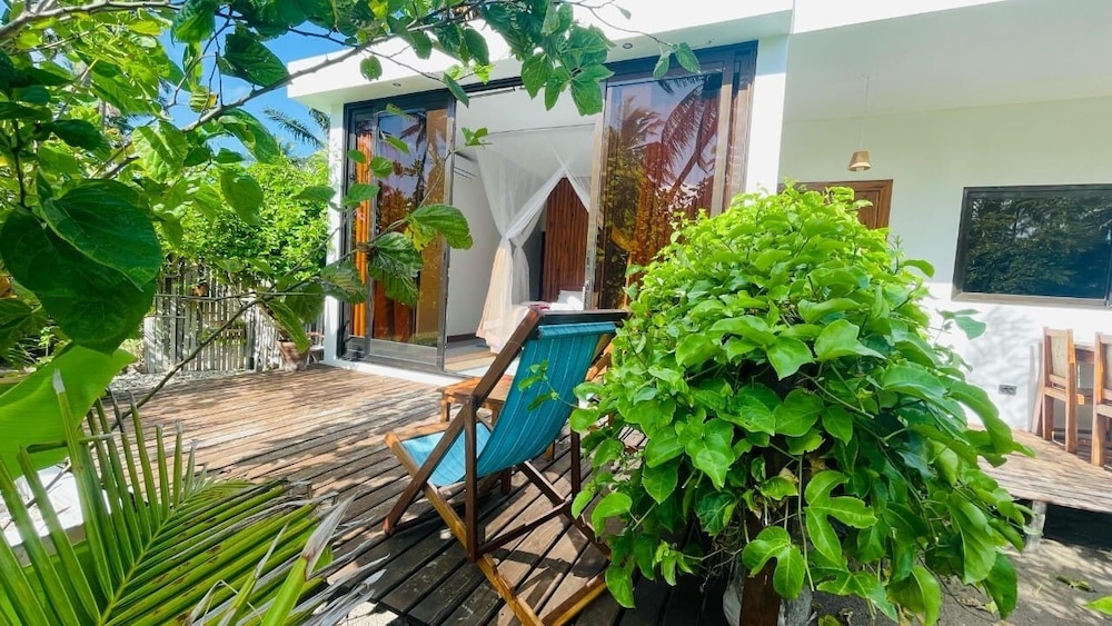 Classic Double Room, Garden View