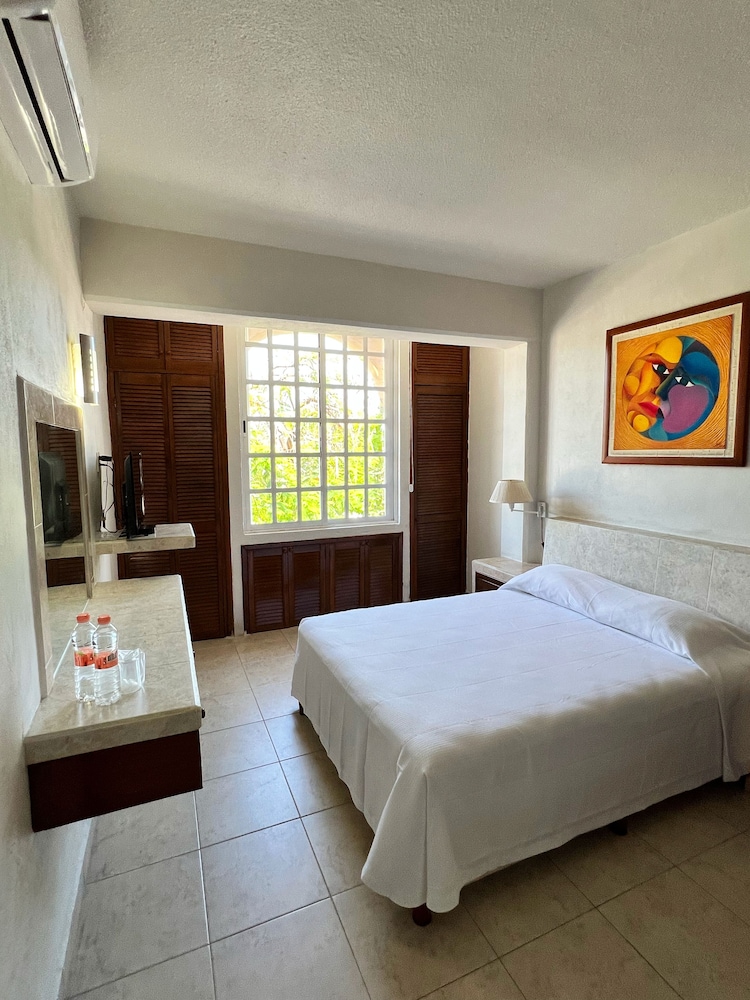 Presidential Suite, Balcony, City View