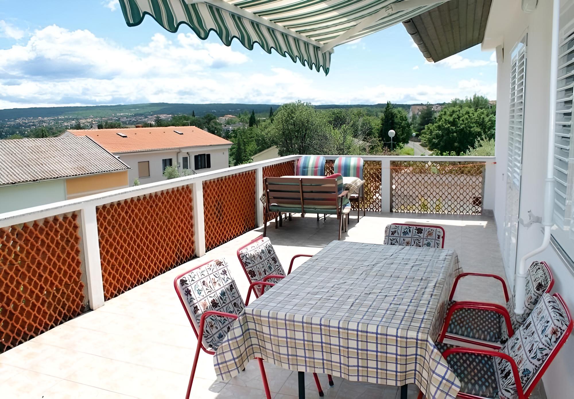 Apartment (Ljerka - 100 m from the beach - A1(5)) photo 1