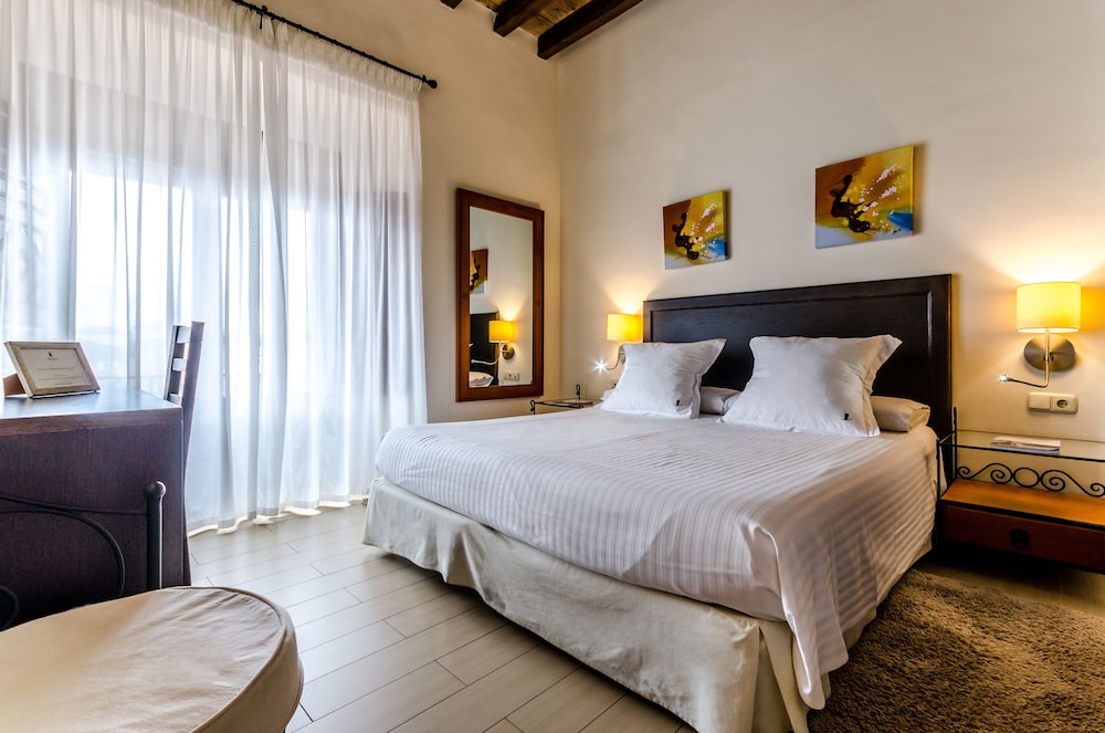 Double Room - Photo 4