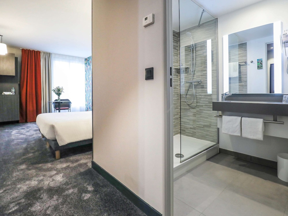 Standard Room, 2 Twin Beds - Photo 6