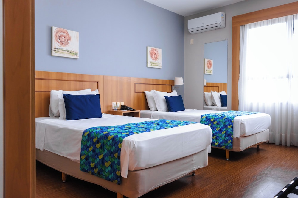 Deluxe Room, 2 Twin Beds photo 1