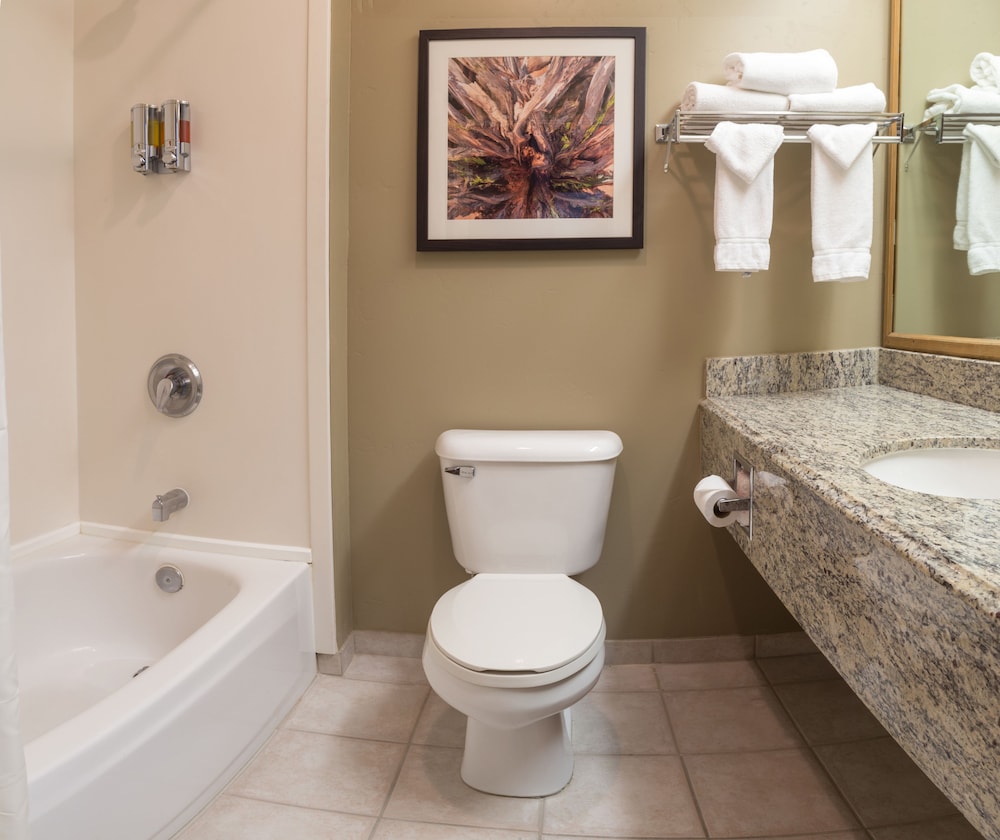 Gray Wolf Inn & Suites, Bilde 2