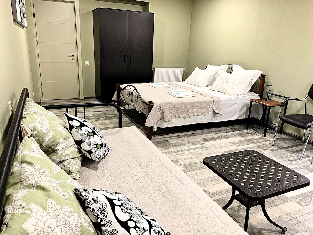 Comfort Studio Suite, 1 Bedroom, Garden View, Courtyard Area photo 1