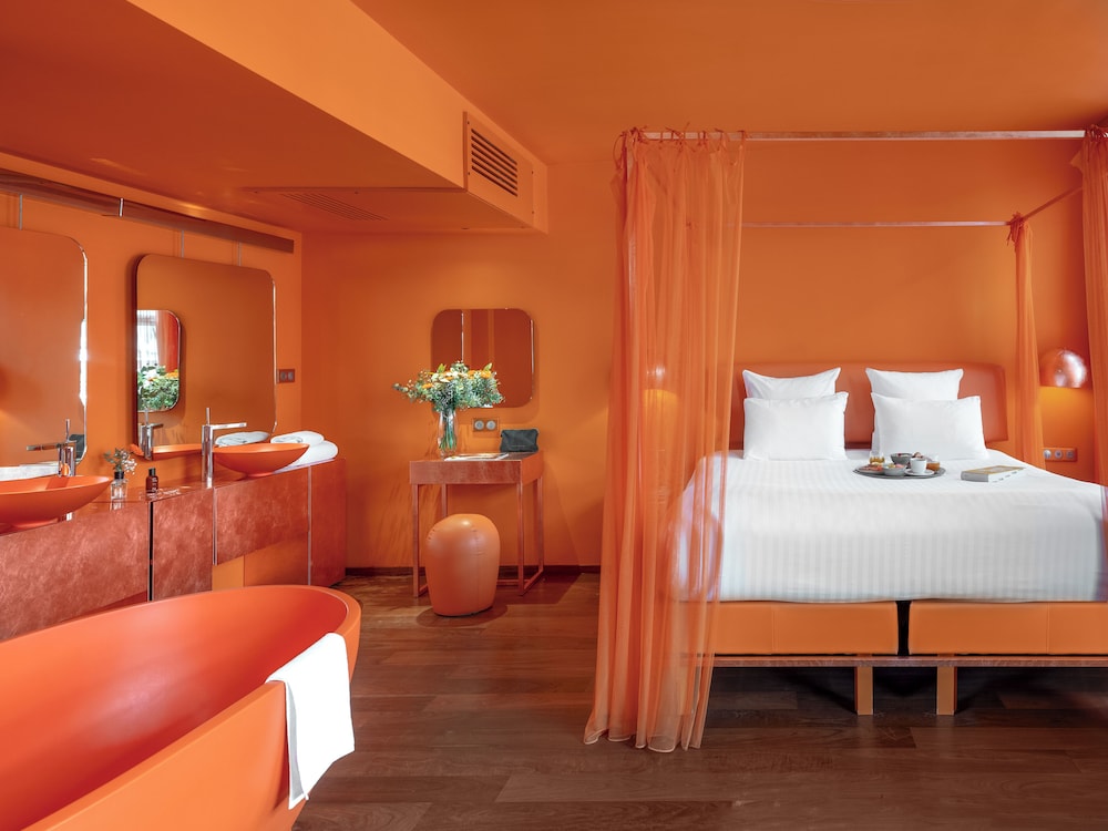 Suite designer sunset Seine view photo 3