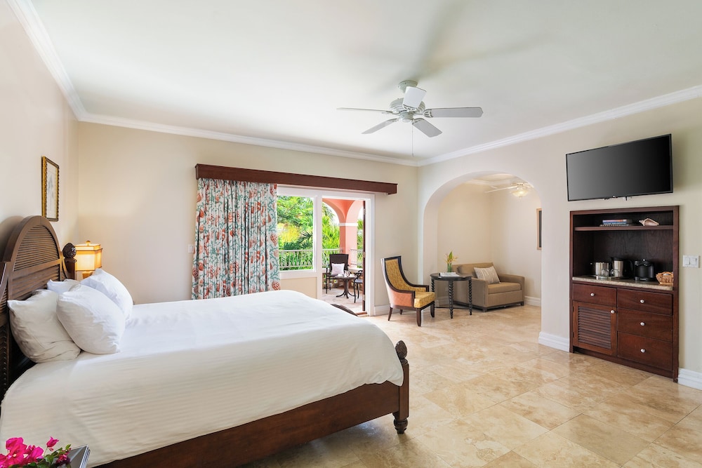 Room, Mountain View (great House)