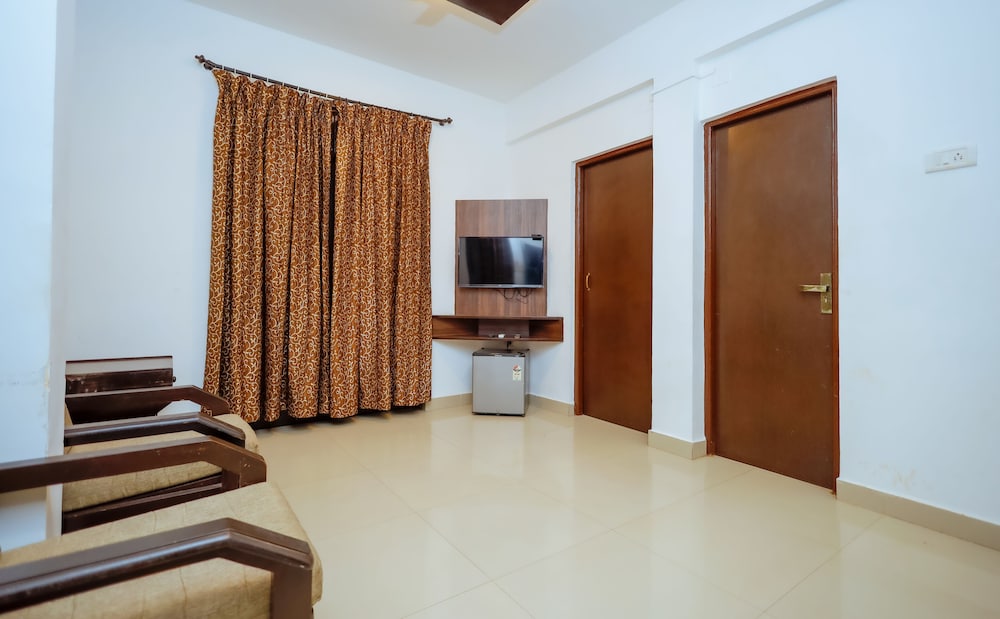 Studio Room