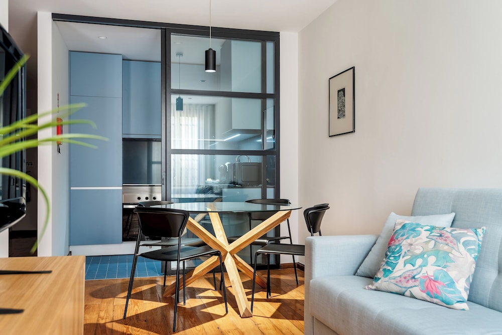 Apartment (1 Bedroom)