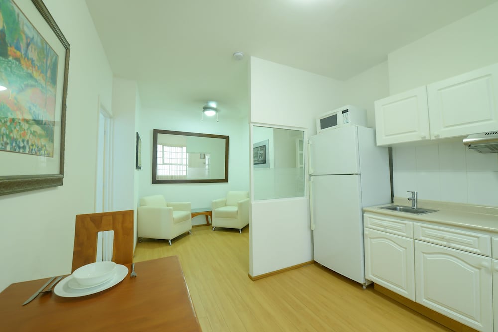 Premium Junior Suite, 1 Bedroom - Photo 6