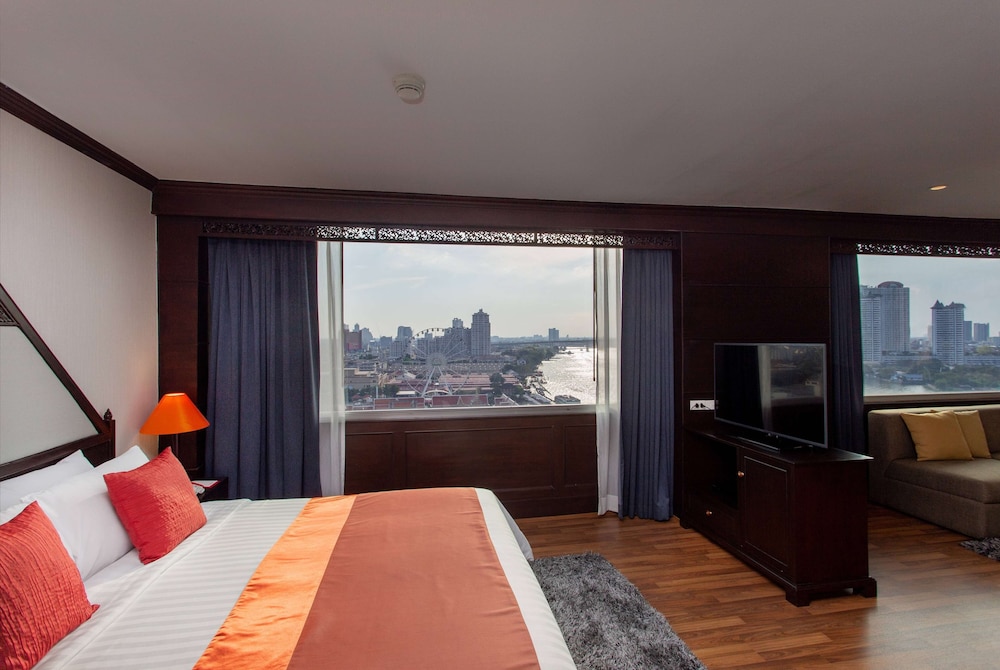 Suite, 1 King Bed, Terrace