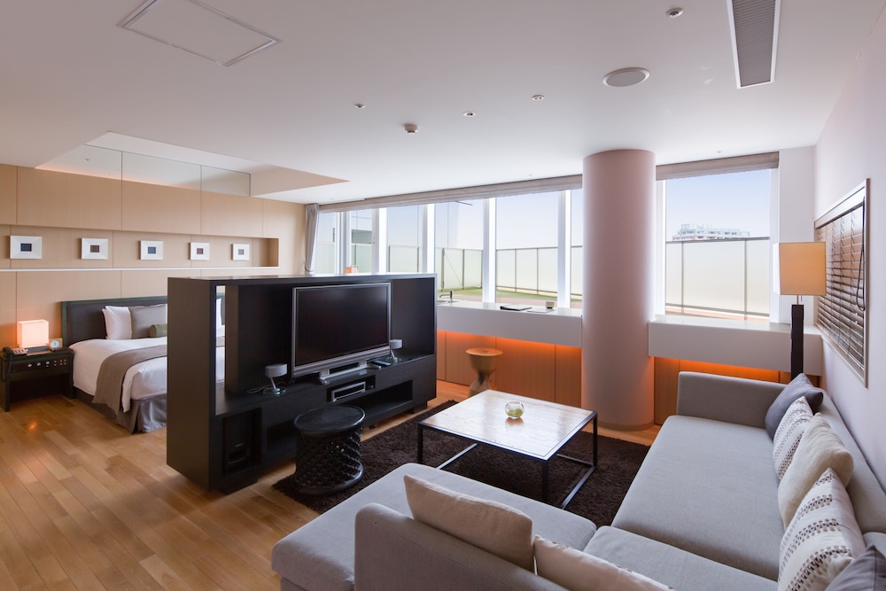 Executive Floor Balcony Suite, Non Smoking photo 2