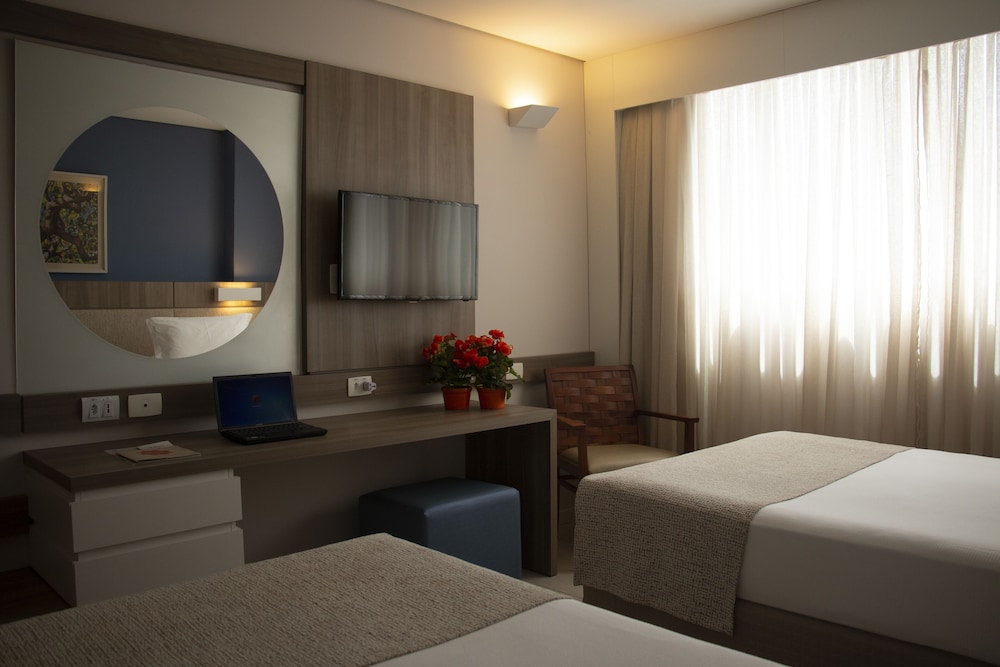 Classic Room (Twin Beds)