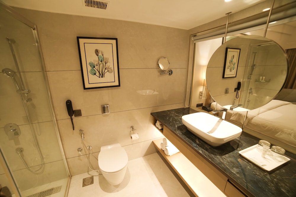 Executive Double Room - Photo 7