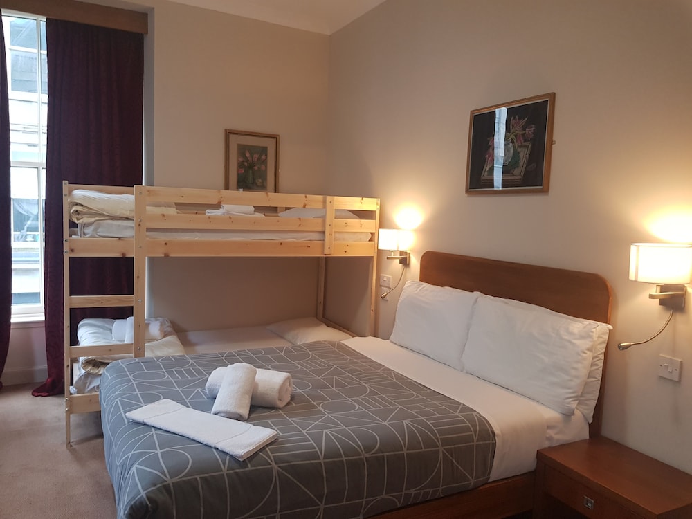 Quadruple Room photo 1