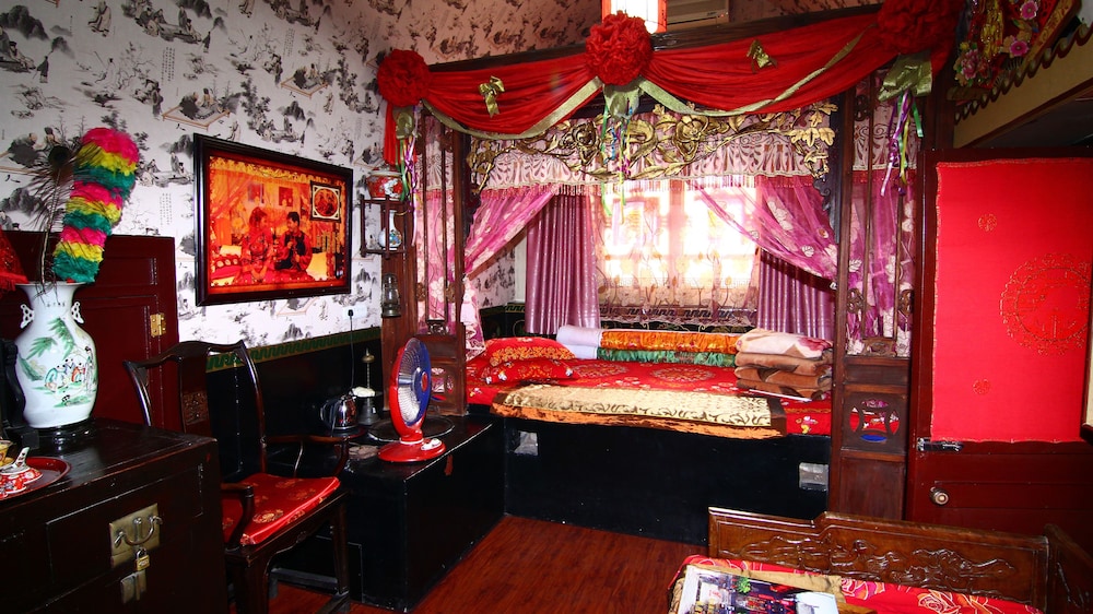 Cave Room photo 2
