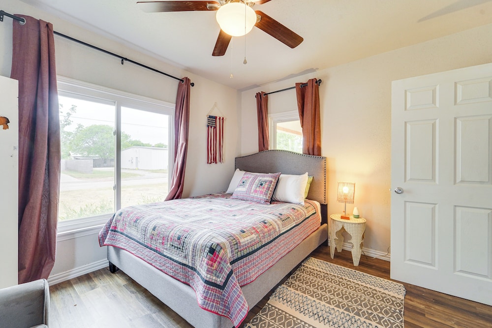House (3 Bedrooms) photo 2