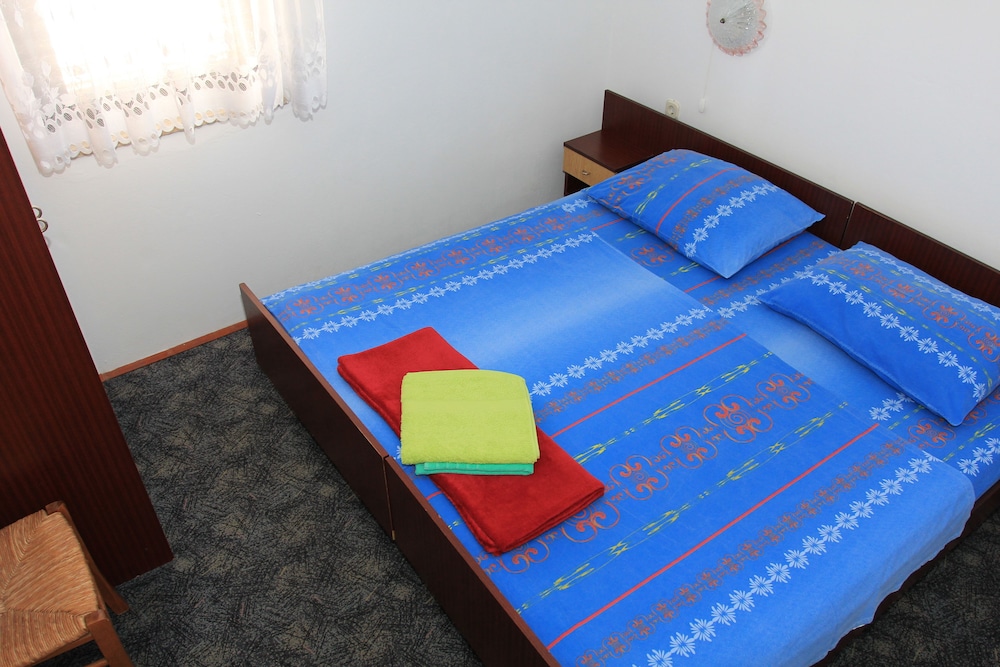 Apartment, 2 Bedrooms, Sea View photo 3
