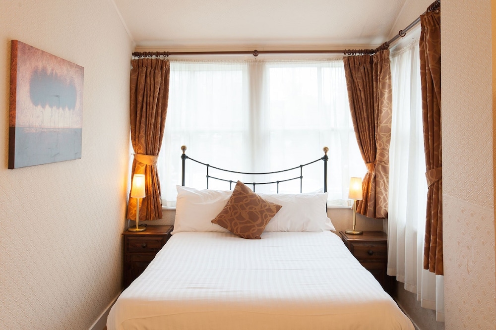 Standard Double Room - Photo 1