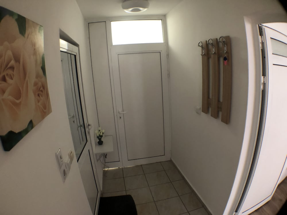 Comfort Apartment, 1 Bedroom, Non Smoking, City View photo 3