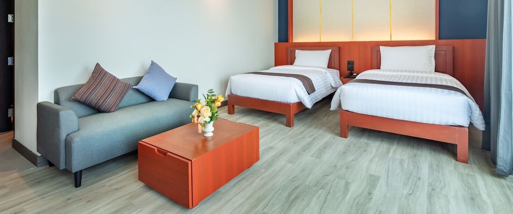 Superior Garden View Twin Bed - Photo 1
