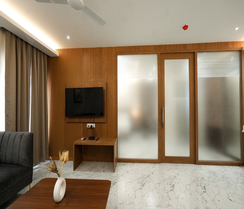 Executive Suite photo 3