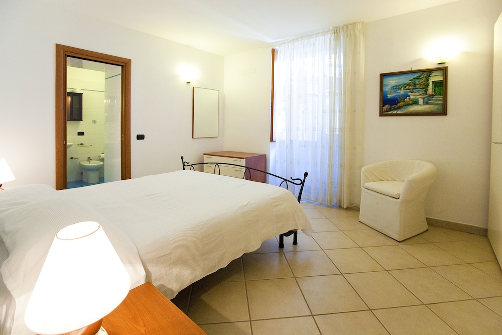 Apartment (Saturno)