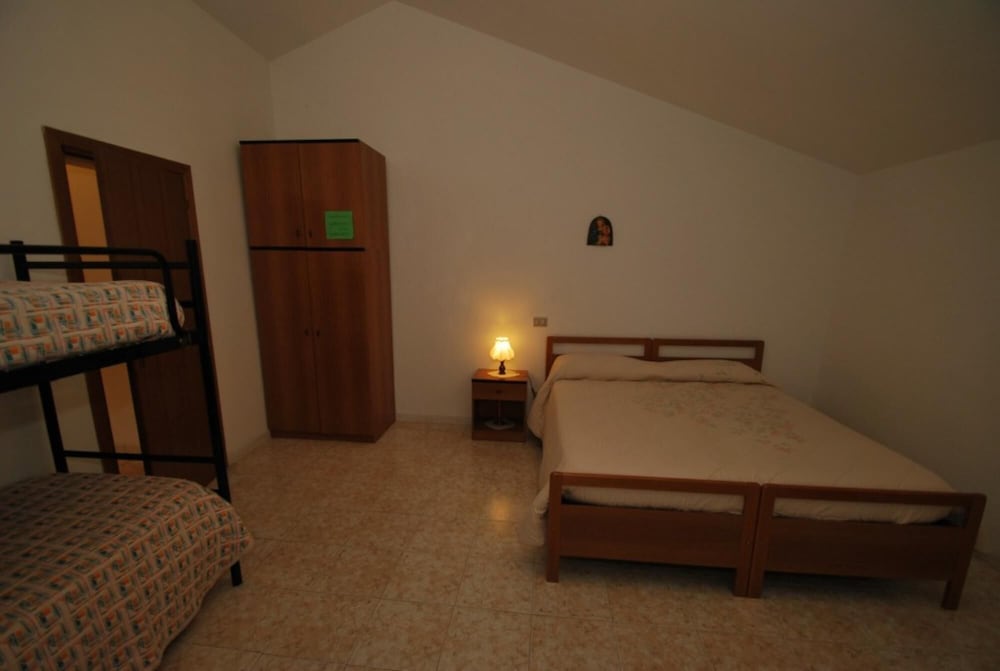 Apartment photo 3