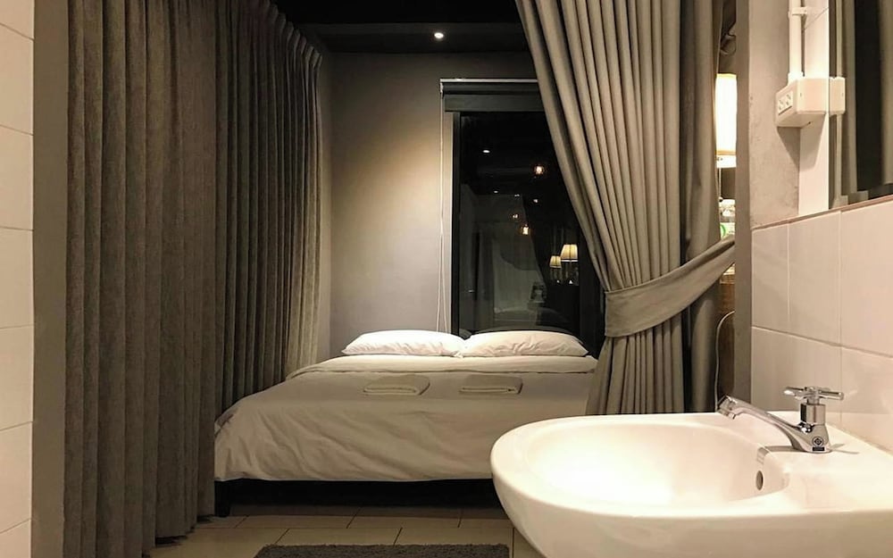 Standard Room photo 2
