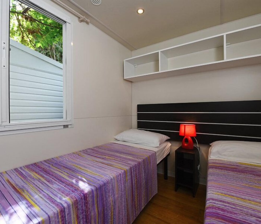 Premium Mobile Home, 2 Bedrooms photo 1