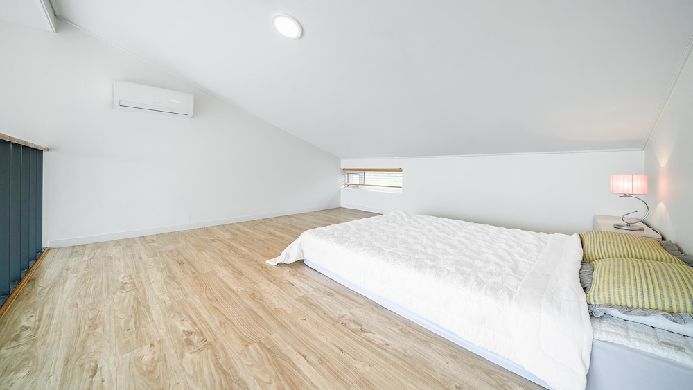 Basic Room, 1 Bedroom (bogcheungspa 201) photo 2