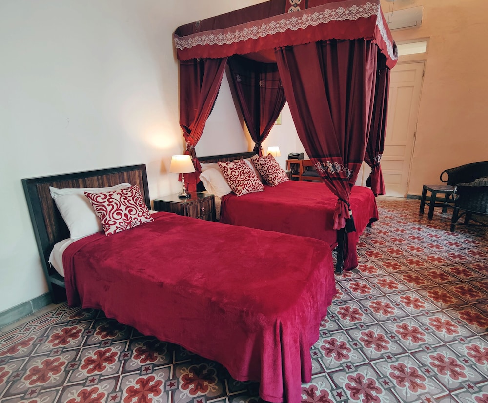 Junior Suite, Multiple Beds, Non Smoking photo 2