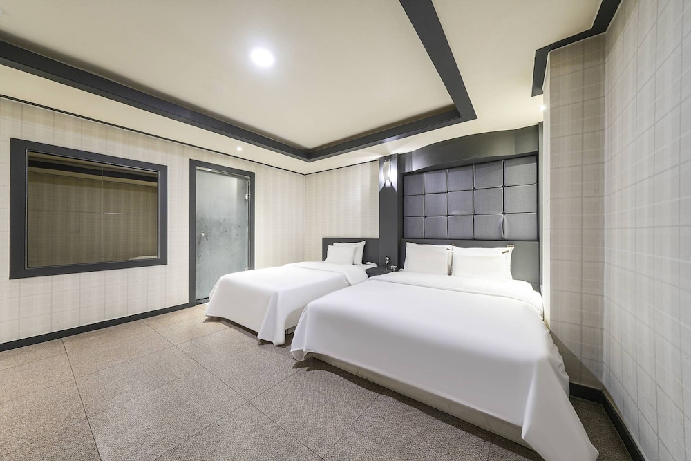Deluxe Triple Room, Multiple Beds
