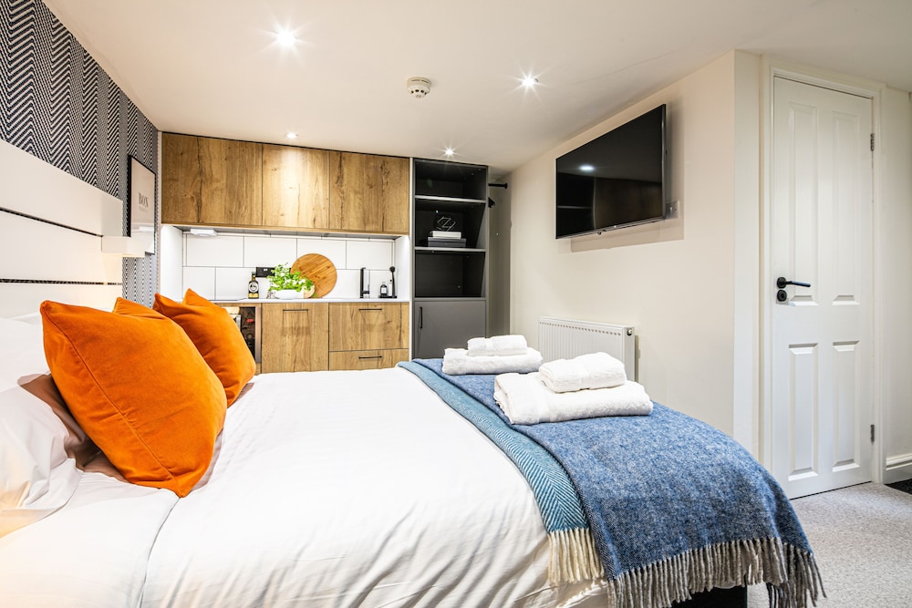 Business Studio, 1 Double Bed, No Windows