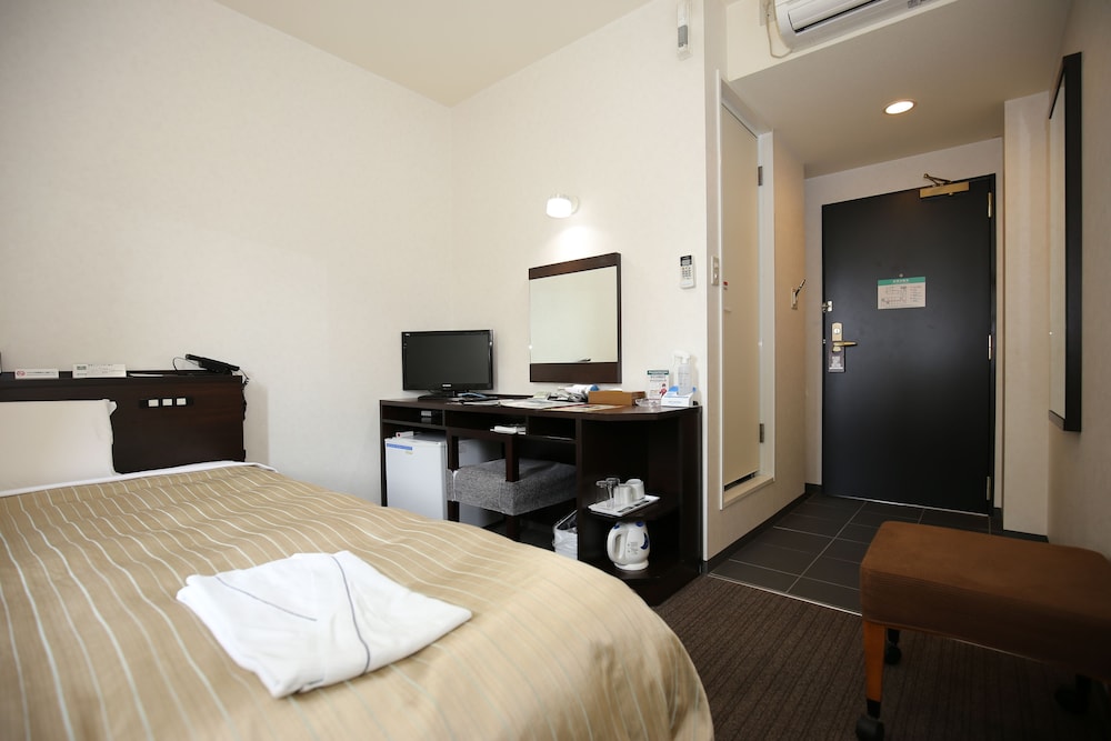 Single Room, Non Smoking photo 3