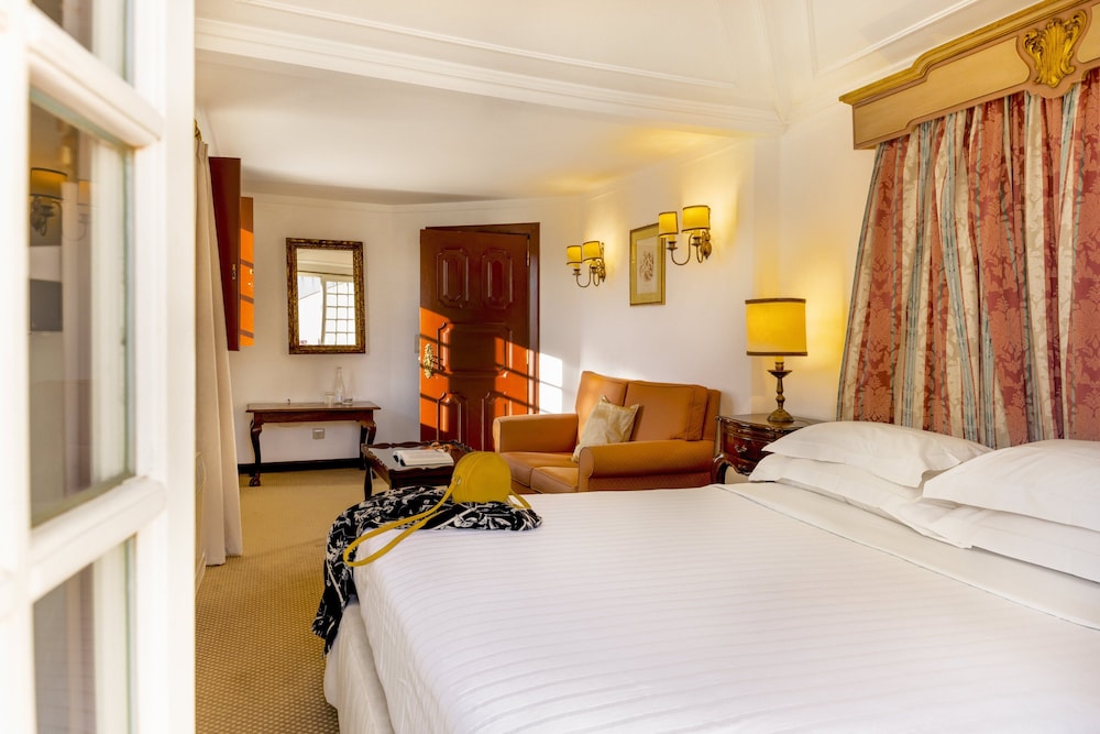 Standard Double or Twin Room photo 3