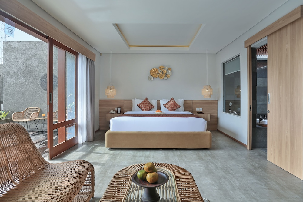One Bedroom Private Heated Pool Villa - Photo 16