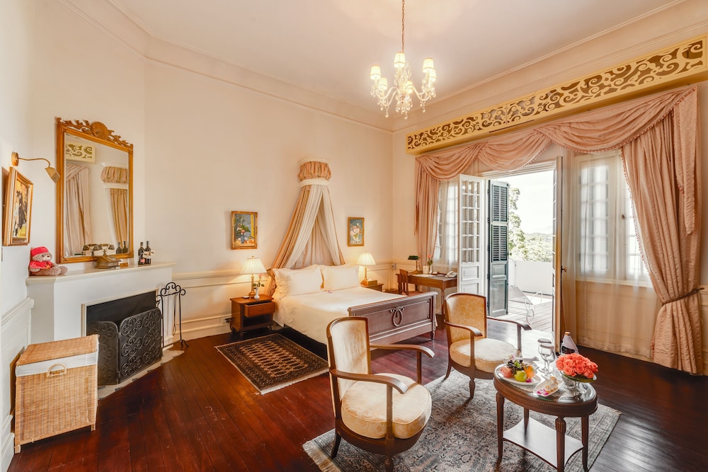 Luxury With Balcony - Afternoon Tea