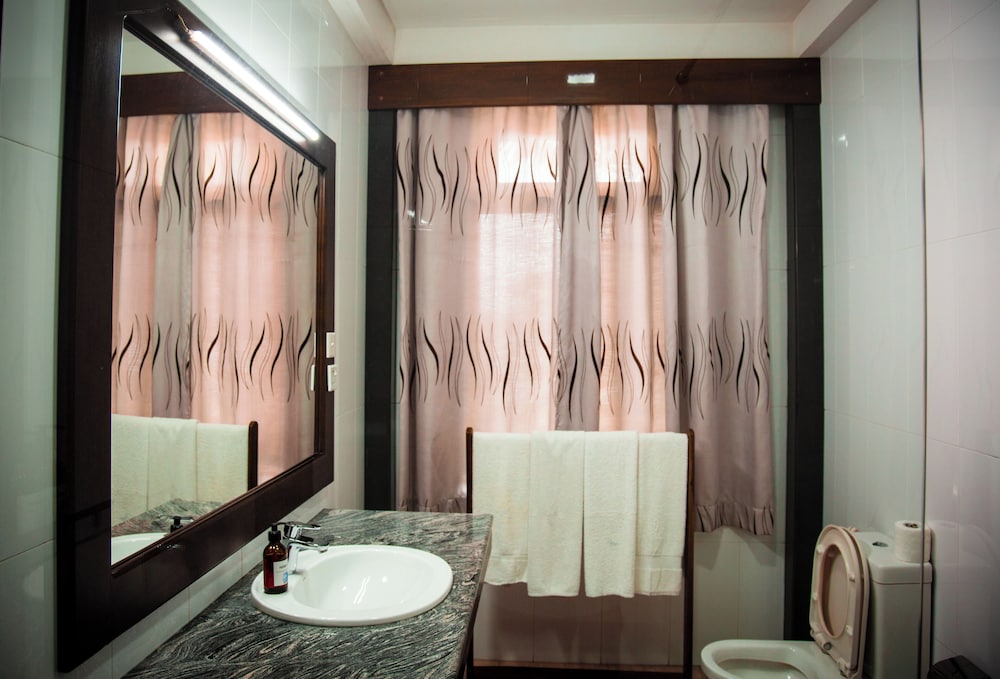 Deluxe Triple Room photo 2