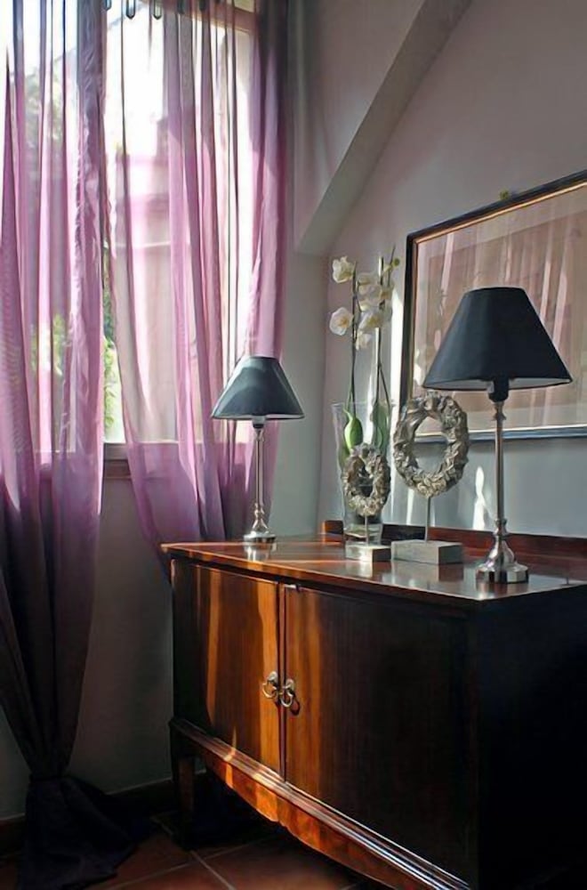 Suite - Photo 4